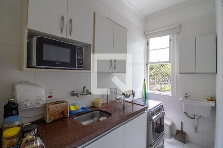 Cozinha de apartamento à venda com 2 quartos, 86m² em Independência, Porto Alegre