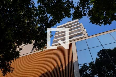 Apartamento à venda com 63m², 2 quartos e 1 vaga Apartamento à venda com 63m², 2 quartos e 1 vagaFachada