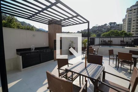 Apartamento à venda com 63m², 2 quartos e 1 vaga Apartamento à venda com 63m², 2 quartos e 1 vagaÁrea comum