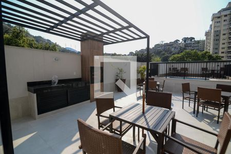 Apartamento à venda com 75m², 3 quartos e 1 vaga Apartamento à venda com 75m², 3 quartos e 1 vagaÁrea comum - Churrasqueira