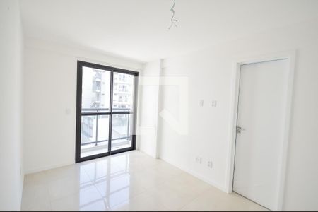 Apartamento à venda com 75m², 3 quartos e 1 vaga Apartamento à venda com 75m², 3 quartos e 1 vagaSuíte