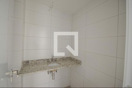 Apartamento à venda com 75m², 3 quartos e 1 vaga Apartamento à venda com 75m², 3 quartos e 1 vagaBanheiro Social