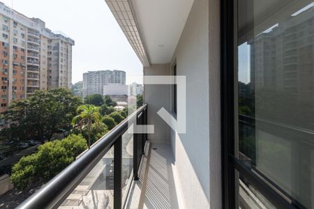 Apartamento à venda com 75m², 3 quartos e 1 vagaVaranda da Suíte