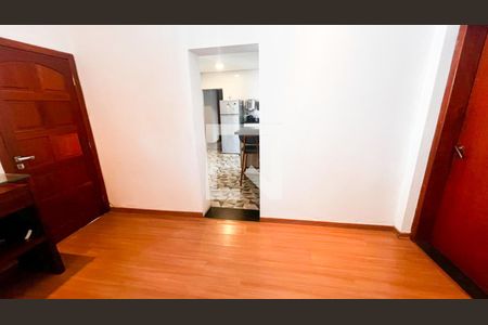 Sala de casa à venda com 4 quartos, 173m² em São Cristóvão, Belo Horizonte