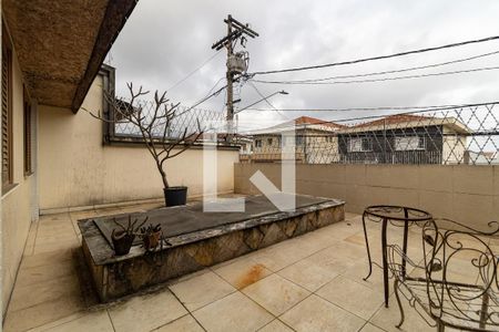 Casa à venda com 248m², 5 quartos e 2 vagas Casa à venda com 248m², 5 quartos e 2 vagasVaranda da Sala