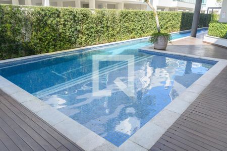 Apartamento para alugar com 186m², 4 quartos e 2 vagasPiscina