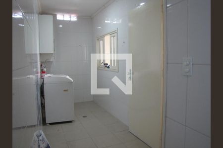 Casa à venda com 272m², 3 quartos e 2 vagasÁrea de Serviço