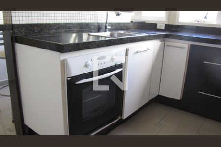 Casa à venda com 272m², 3 quartos e 2 vagasCozinha