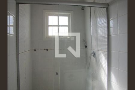 Casa à venda com 272m², 3 quartos e 2 vagasBanheiro da Suíte 3