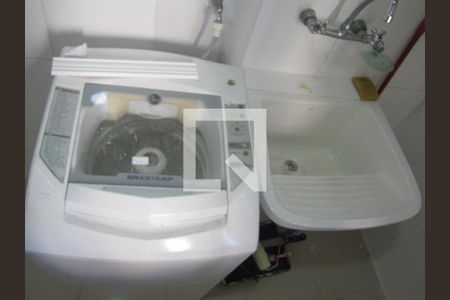 Casa à venda com 272m², 3 quartos e 2 vagasÁrea de Serviço