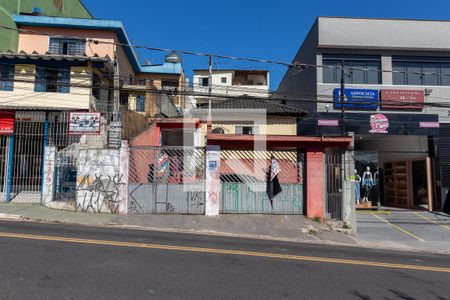 Casa à venda com 250m², 4 quartos e 1 vagaFachada