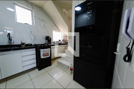 Apartamento para alugar com 120m², 2 quartos e 2 vagasCozinha