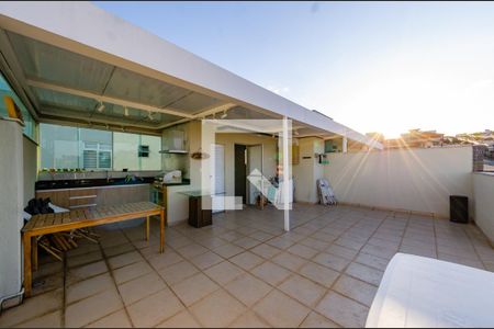 Apartamento para alugar com 120m², 2 quartos e 2 vagasÁrea externa