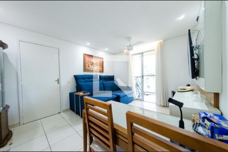 Sala de apartamento à venda com 2 quartos, 120m² em João Pinheiro, Belo Horizonte