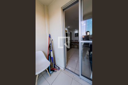 Varanda de apartamento à venda com 2 quartos, 120m² em João Pinheiro, Belo Horizonte