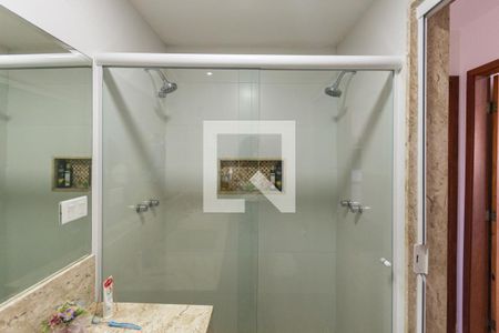 Apartamento para alugar com 55m², 2 quartos e sem vagaBanheiro