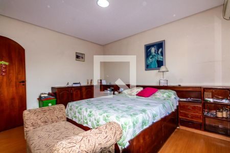 Casa à venda com 303m², 4 quartos e 2 vagasQuarto 2