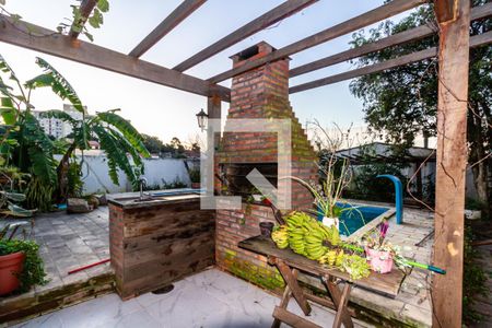 Casa à venda com 303m², 4 quartos e 2 vagasÁrea comum