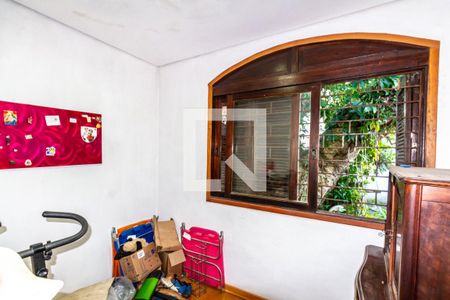 Casa à venda com 303m², 4 quartos e 2 vagasQuarto de Serviço