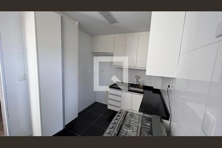 Apartamento à venda com 100m², 3 quartos e sem vagaCozinha - Armários