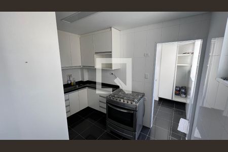 Apartamento à venda com 100m², 3 quartos e sem vagaCozinha