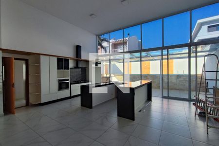 Casa de condomínio à venda com 282m², 4 quartos e 4 vagasCozinha