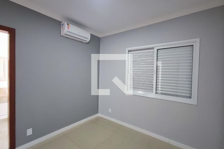 Quarto Suíte 1 de casa de condomínio à venda com 4 quartos, 282m² em Swiss Park, Campinas