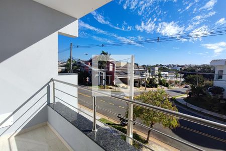 Casa de condomínio à venda com 282m², 4 quartos e 4 vagasVaranda da Suíte Master