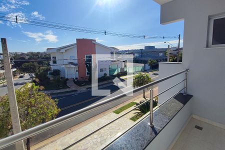 Casa de condomínio à venda com 282m², 4 quartos e 4 vagasVaranda da Suíte Master