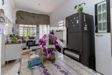 Casa à venda com 250m², 2 quartos e 1 vaga Casa à venda com 250m², 2 quartos e 1 vagaCozinha - Casa 02