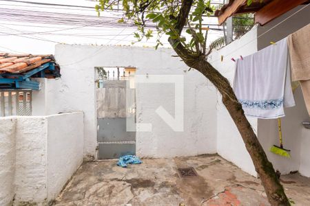 Casa à venda com 250m², 2 quartos e 1 vaga Casa à venda com 250m², 2 quartos e 1 vagaÁrea de Serviço - Casa 01
