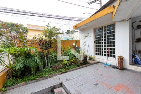 Casa à venda com 250m², 2 quartos e 1 vaga Casa à venda com 250m², 2 quartos e 1 vagaQuintal - Casa 02