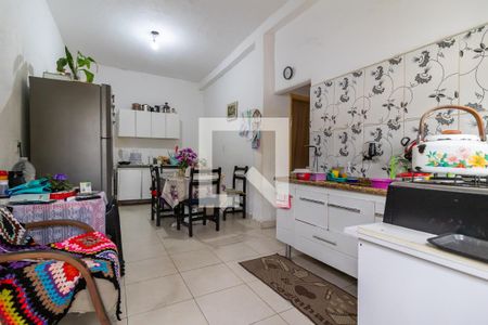 Casa à venda com 250m², 2 quartos e 1 vaga Casa à venda com 250m², 2 quartos e 1 vagaCozinha - Casa 02