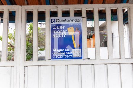 Casa à venda com 250m², 2 quartos e 1 vaga Casa à venda com 250m², 2 quartos e 1 vagaPlaquinha