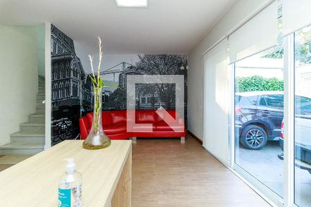 Sala de casa à venda com 4 quartos, 360m² em Jardim Petropolis, São Paulo