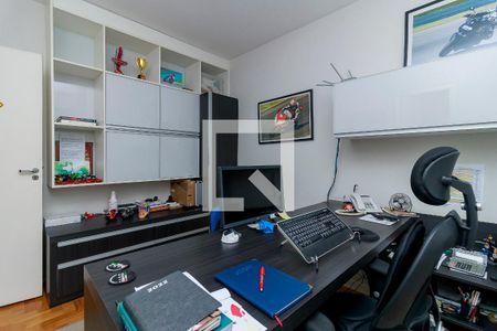 Casa para alugar com 360m², 4 quartos e 3 vagas Casa para alugar com 360m², 4 quartos e 3 vagasSuíte