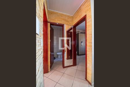 Corredor de casa à venda com 2 quartos, 50m² em Olaria, Canoas
