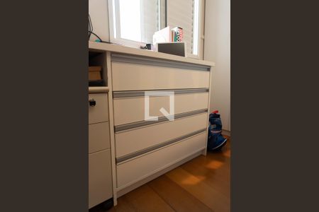 Quarto de apartamento à venda com 3 quartos, 67m² em Vila Curuca, Santo André