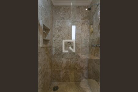 Apartamento à venda com 135m², 4 quartos e 3 vagasBanheiro da Suíte 1