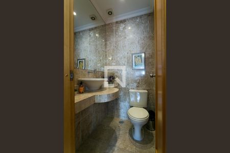 Lavabo de apartamento à venda com 4 quartos, 135m² em Vila Andrade, São Paulo