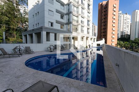 Apartamento à venda com 135m², 4 quartos e 3 vagasÁrea comum - Piscina