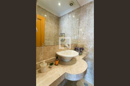 Apartamento à venda com 135m², 4 quartos e 3 vagasLavabo