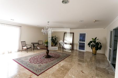 Apartamento à venda com 135m², 4 quartos e 3 vagasHall social