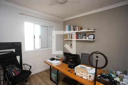 Apartamento à venda com 135m², 4 quartos e 3 vagasEscritório