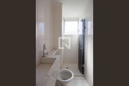 Banheiro de apartamento à venda com 2 quartos, 42m² em Colônia (zona Leste), São Paulo