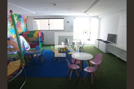 Apartamento para alugar com 38m², 2 quartos e 1 vagaÁrea comum