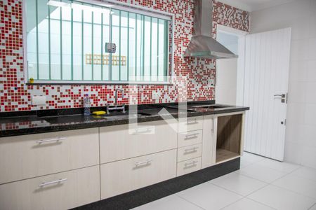 Cozinha de casa à venda com 3 quartos, 140m² em Vila Rosa, São Paulo