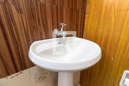 Casa para alugar com 35m², 1 quarto e sem vagaBanheiro