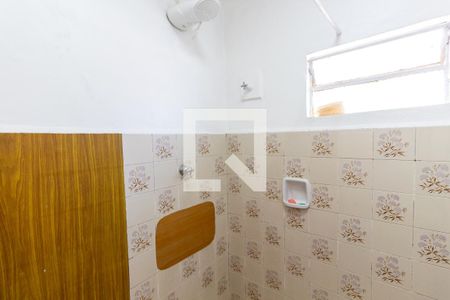 Banheiro de casa para alugar com 1 quarto, 35m² em Parque Cisper, São Paulo