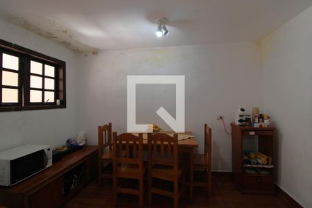 Sala de casa à venda com 3 quartos, 160m² em Parque Residencial Julia, São Paulo